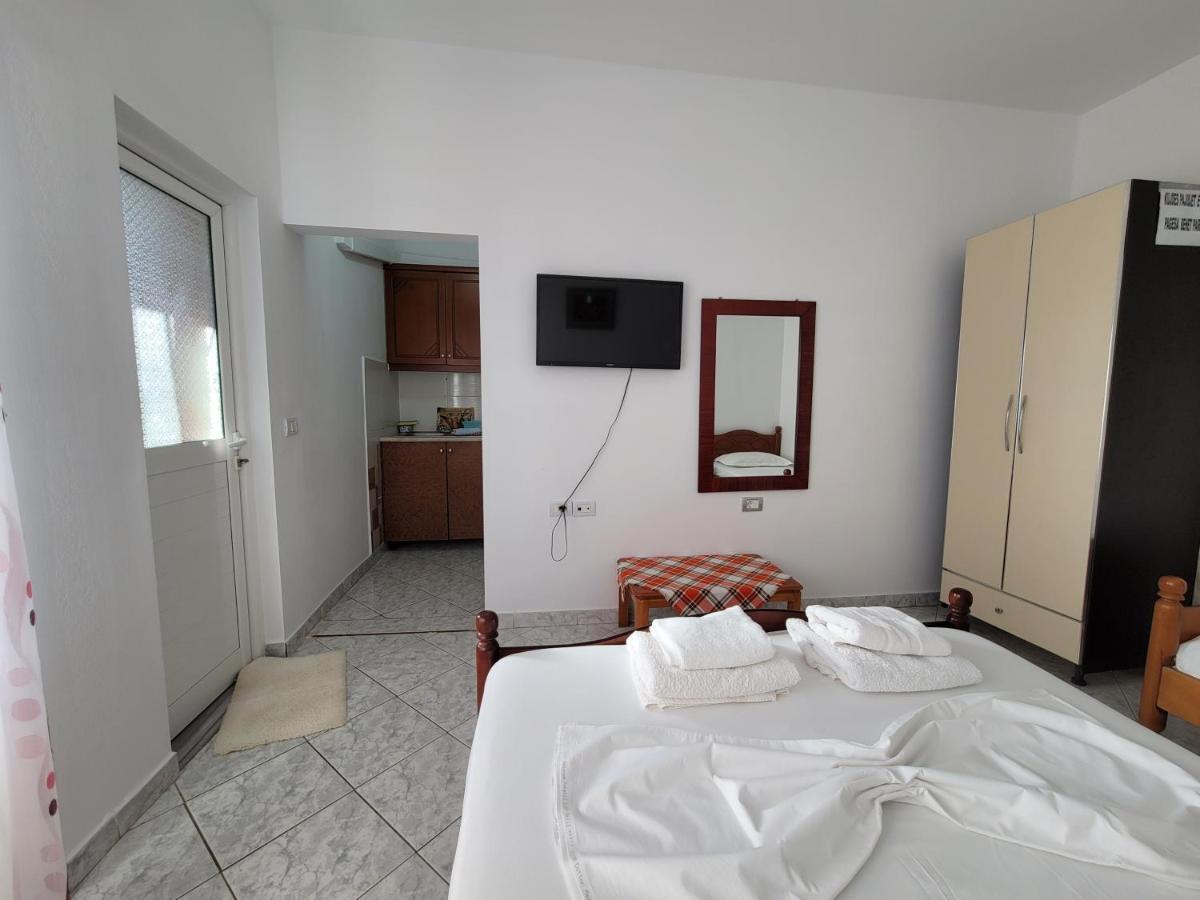 Guesthouse Shpetim Sarande Exterior photo
