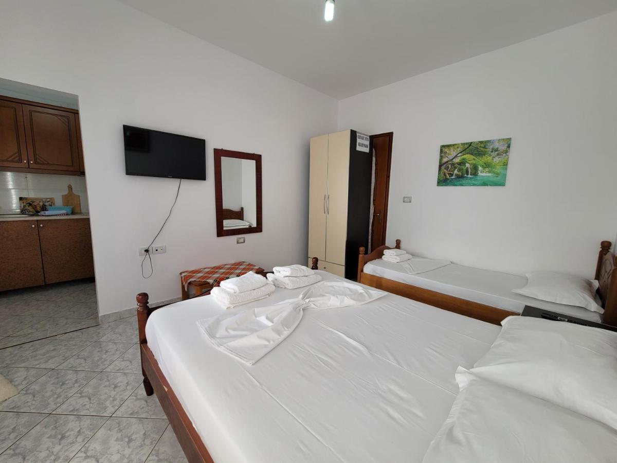Guesthouse Shpetim Sarande Exterior photo