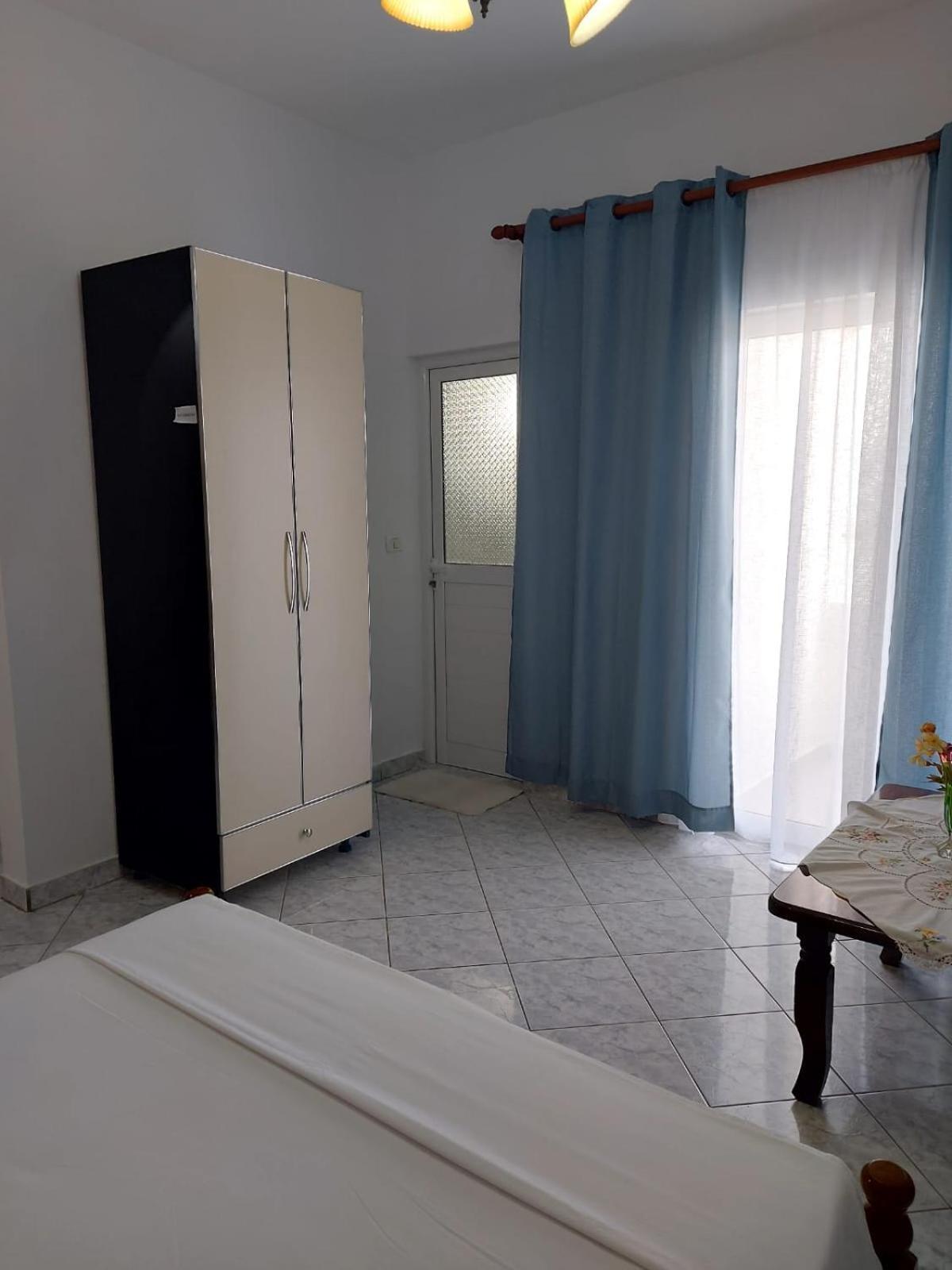 Guesthouse Shpetim Sarande Exterior photo