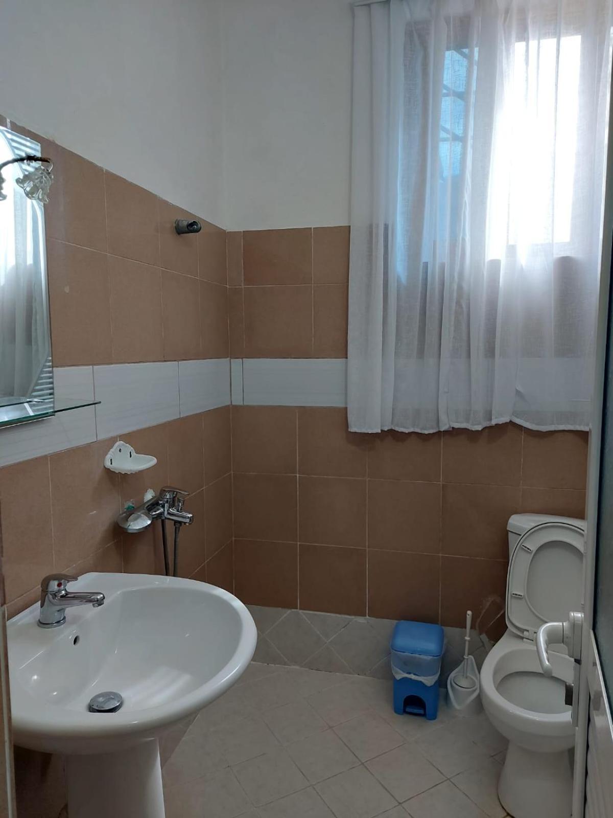 Guesthouse Shpetim Sarande Exterior photo