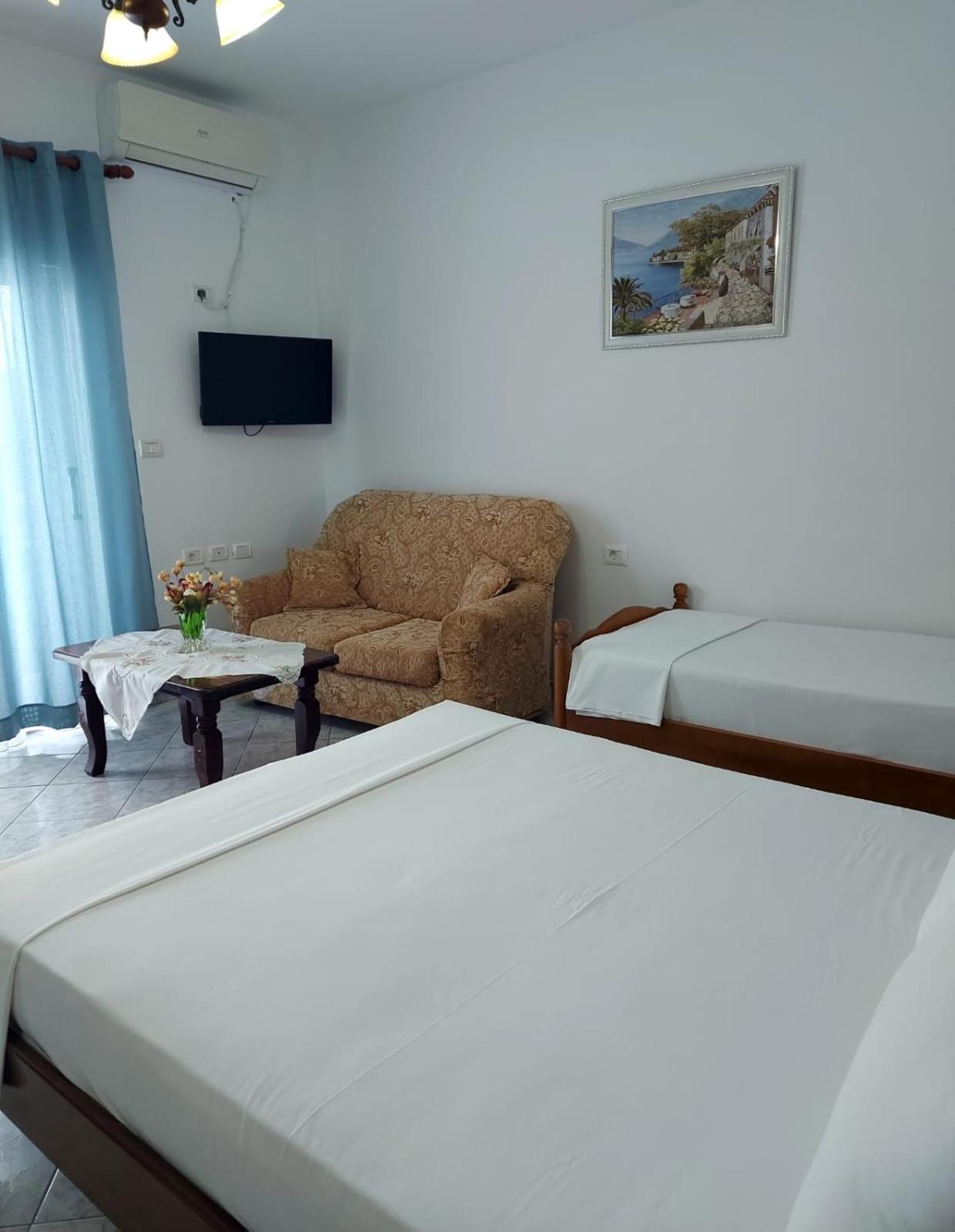 Guesthouse Shpetim Sarande Exterior photo