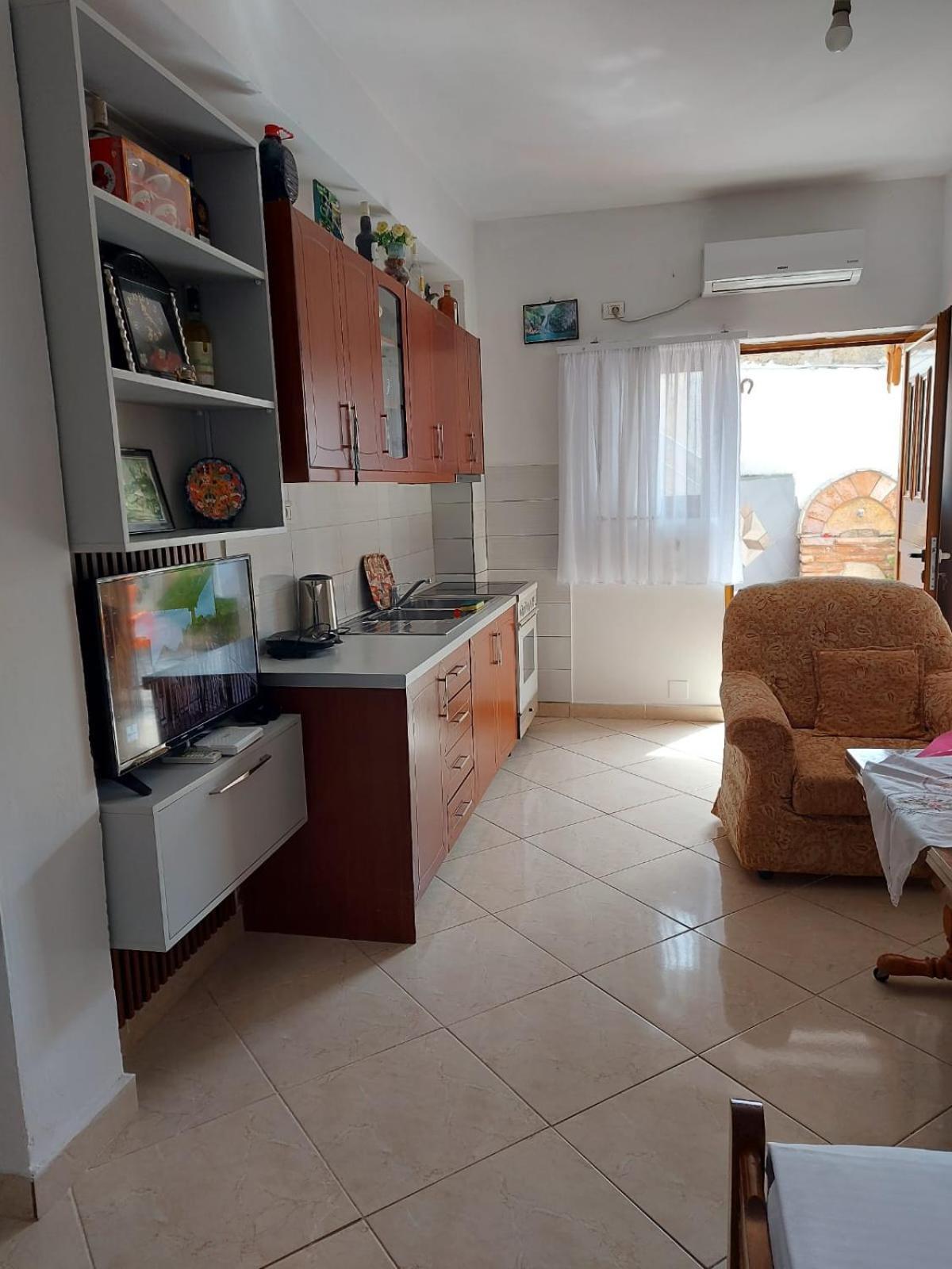 Guesthouse Shpetim Sarande Exterior photo